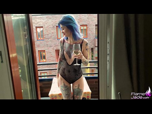 ❤️ Ашық аспан астында аузын сорып, құмарланып жатқан керемет қыз Порно видео бойынша порно kk.rexporn-com.ru ️❤